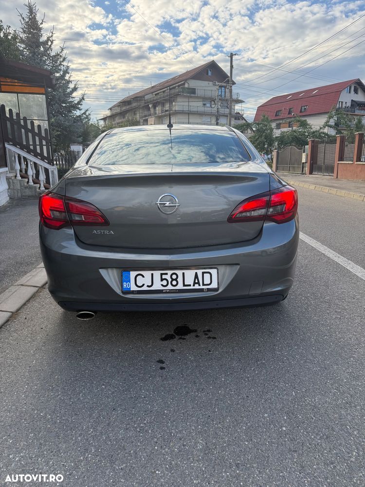 Opel Astra 1.4 Turbo ECOTEC Drive - 2