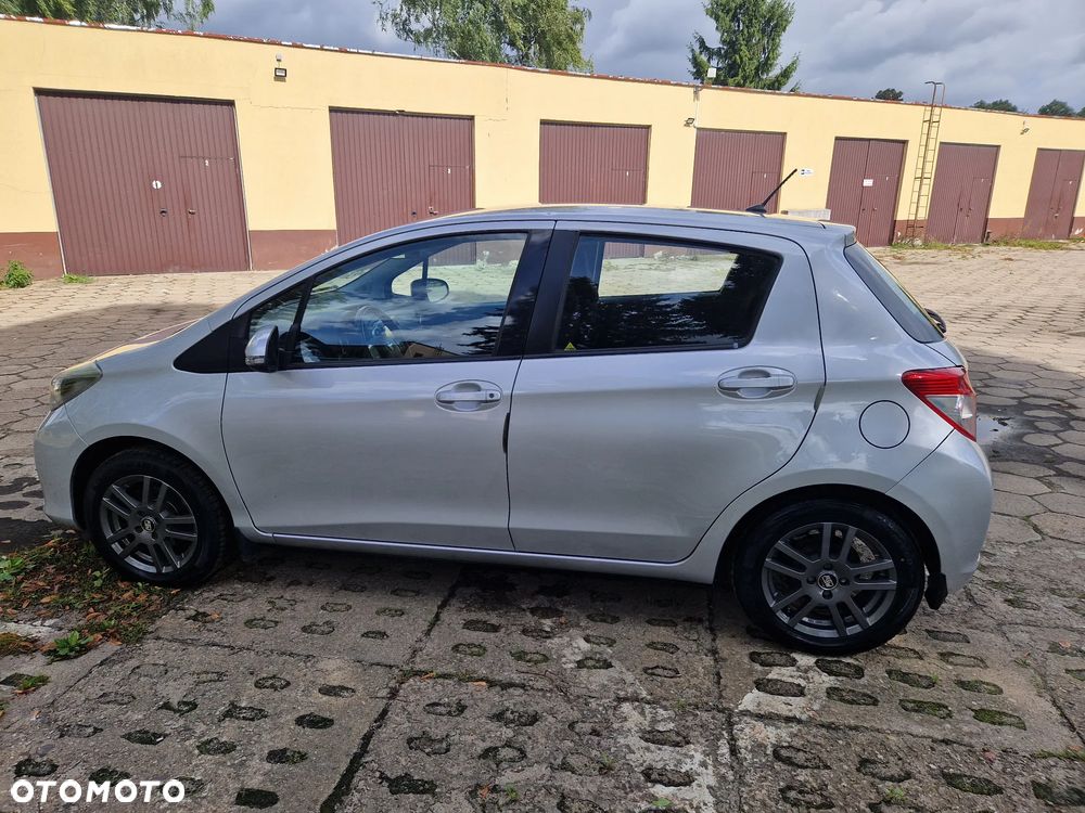 Toyota Yaris 1.33 VVT-i Life - 6