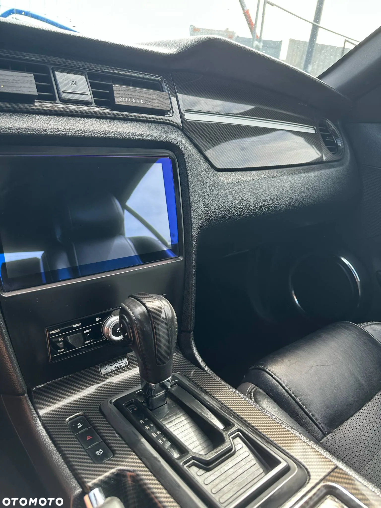 Ford Mustang 3.7 V6 Premium - 13