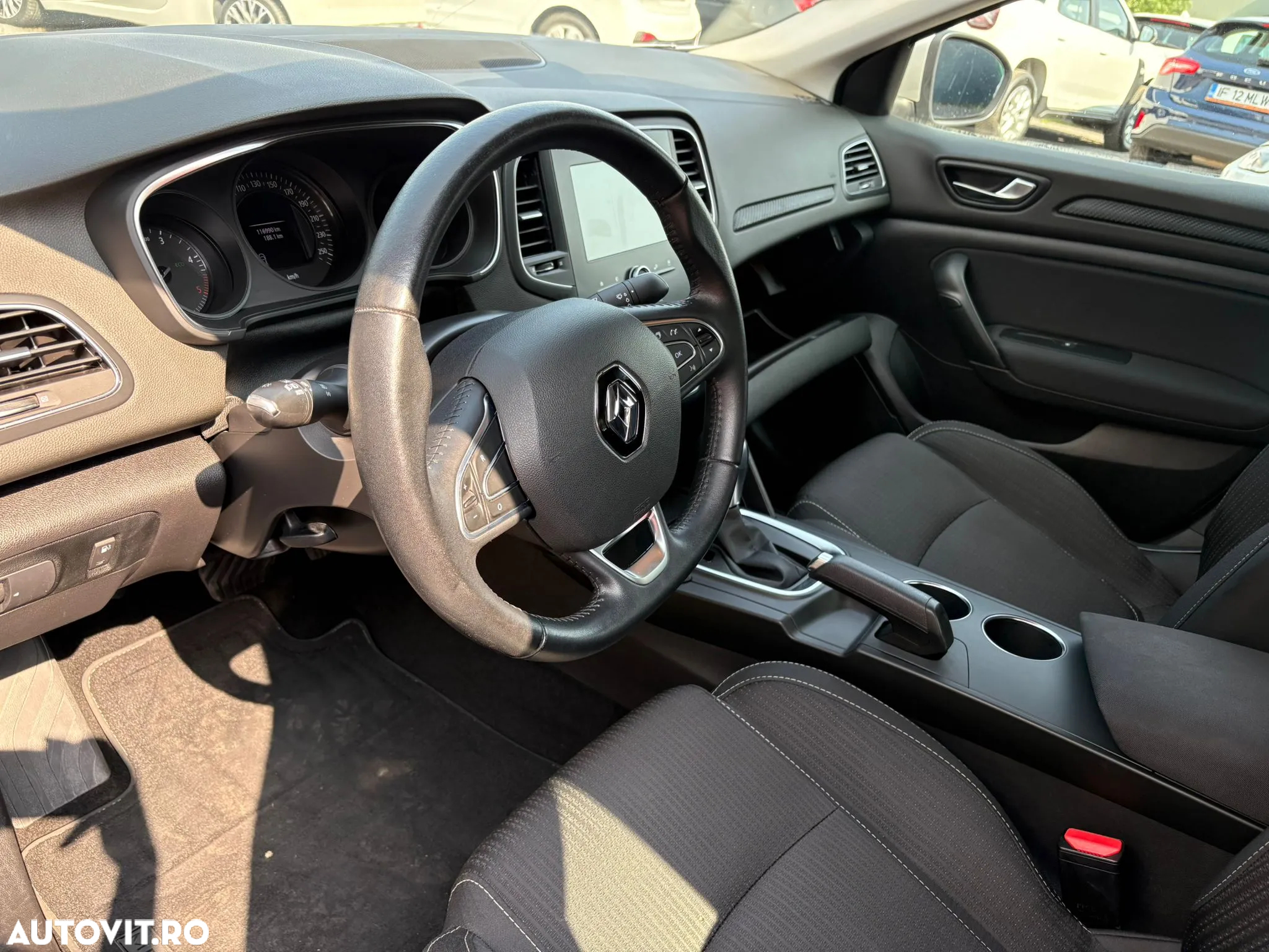 Renault Megane BLUE dCi EDC Zen - 11