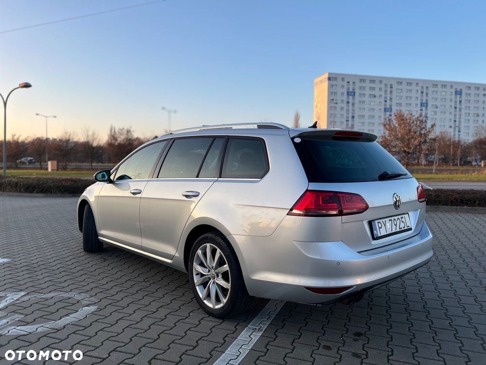 Volkswagen Golf Variant 2.0 TDI (BlueMotion Technology) Highline - 3