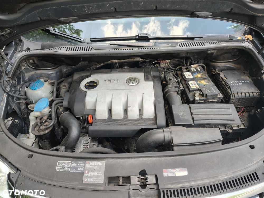 Volkswagen Touran 2.0 TDI Trendline - 19