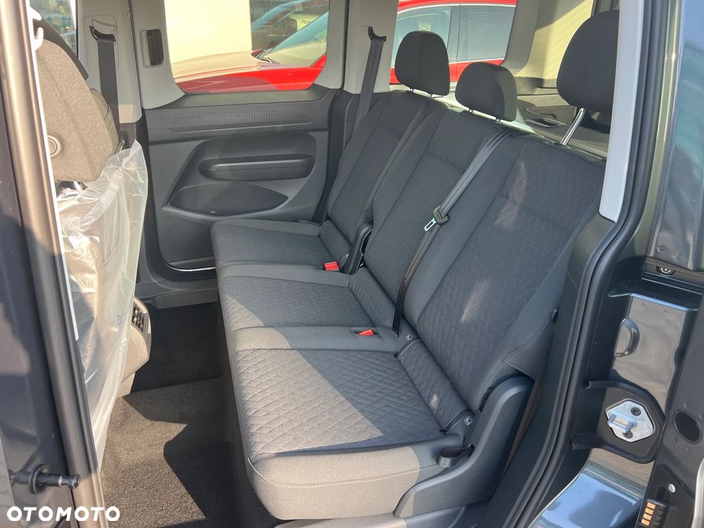 Volkswagen Caddy 1.5 TSI Style DSG - 11