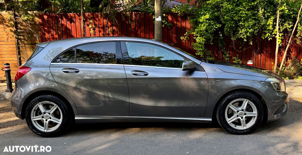 Mercedes-Benz A 180 - 4