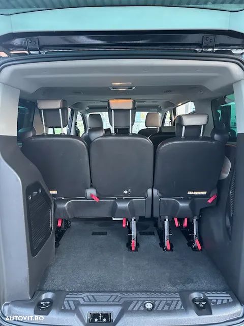 Ford Tourneo Custom 300 L2H1 VA Titanium - 14