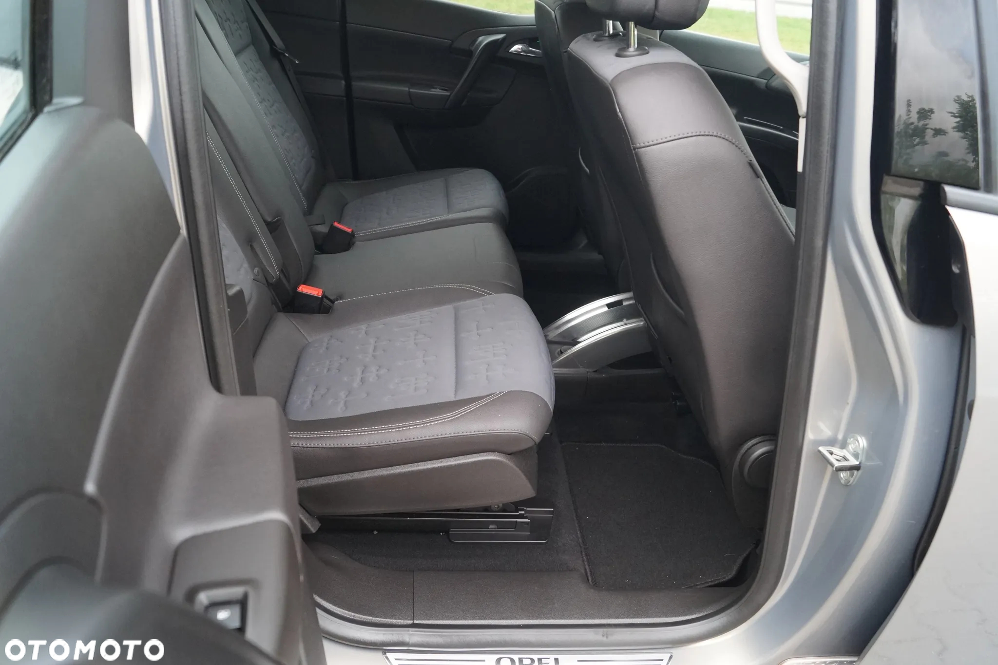 Opel Meriva 1.4 T Cosmo - 15