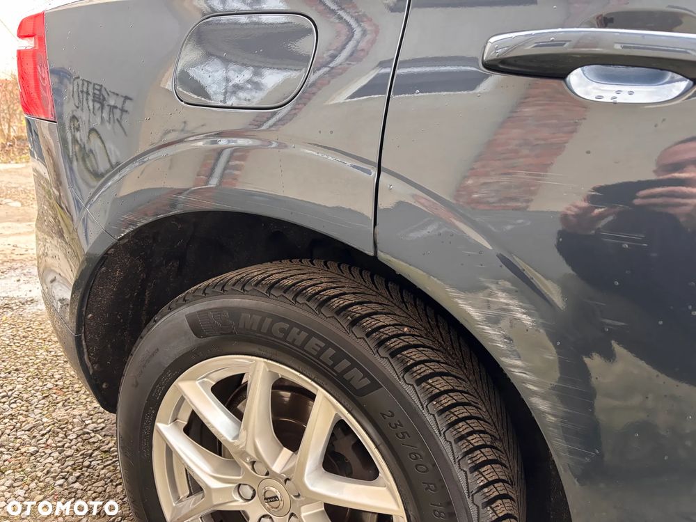 Volvo XC 60 D4 AWD Momentum - 5