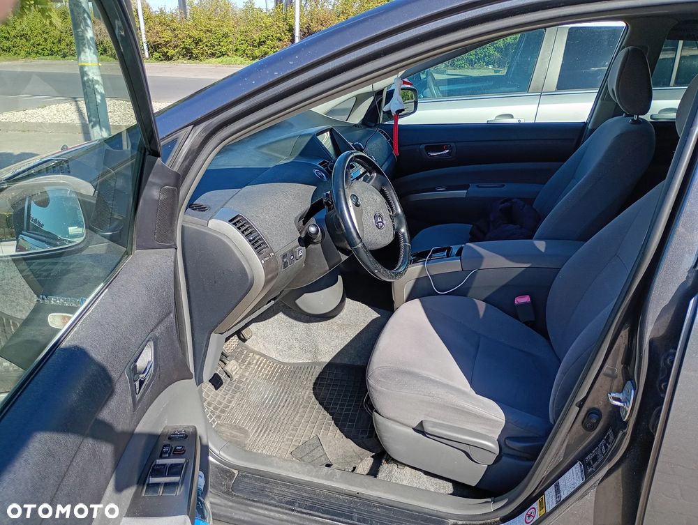 Toyota Prius 1.5 VVT-i Sol - 4
