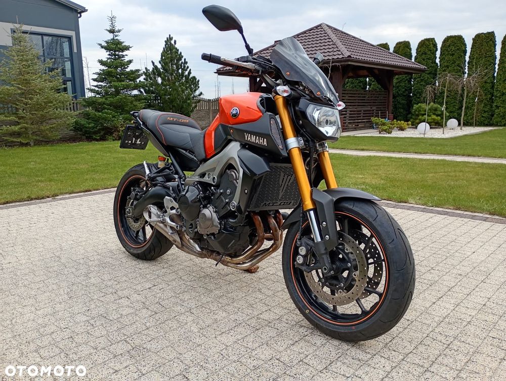 Yamaha MT - 1