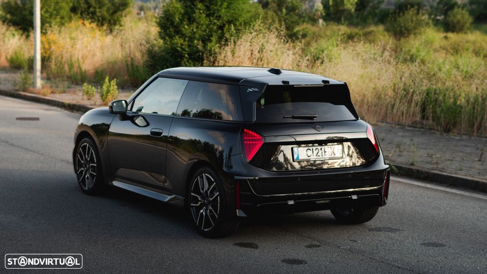 MINI 3 Portas Cooper E JCW XL - 1