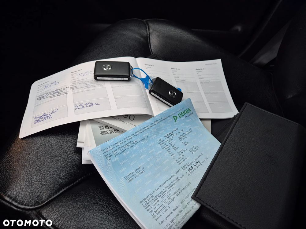 Volvo XC 90 D5 AWD Geartronic Momentum - 38