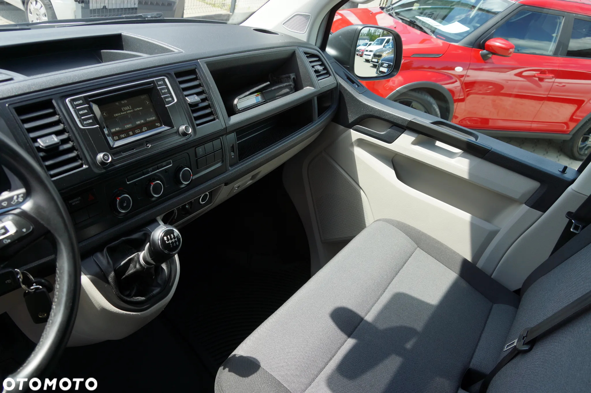 Volkswagen Transporter - 19