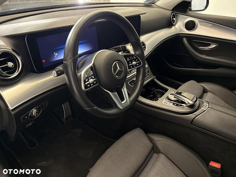 Mercedes-Benz Klasa E - 10