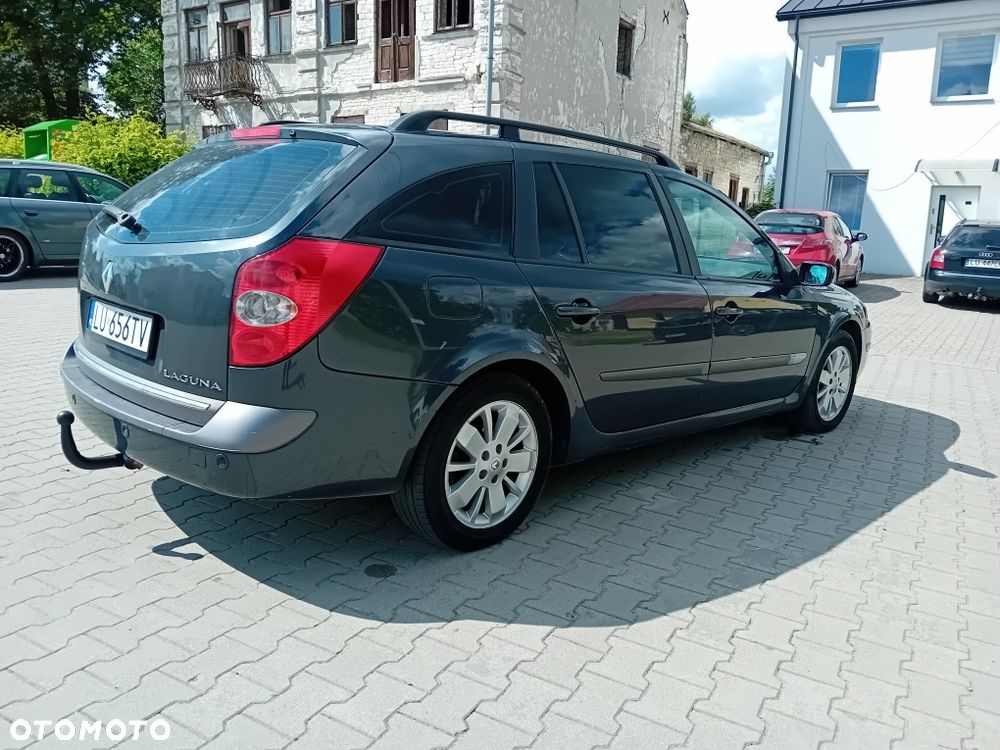 Renault Laguna - 3