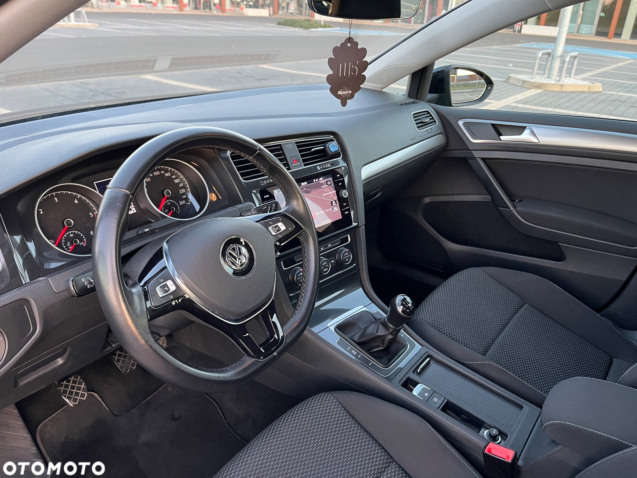Volkswagen Golf VII 1.6 TDI BMT Trendline - 10