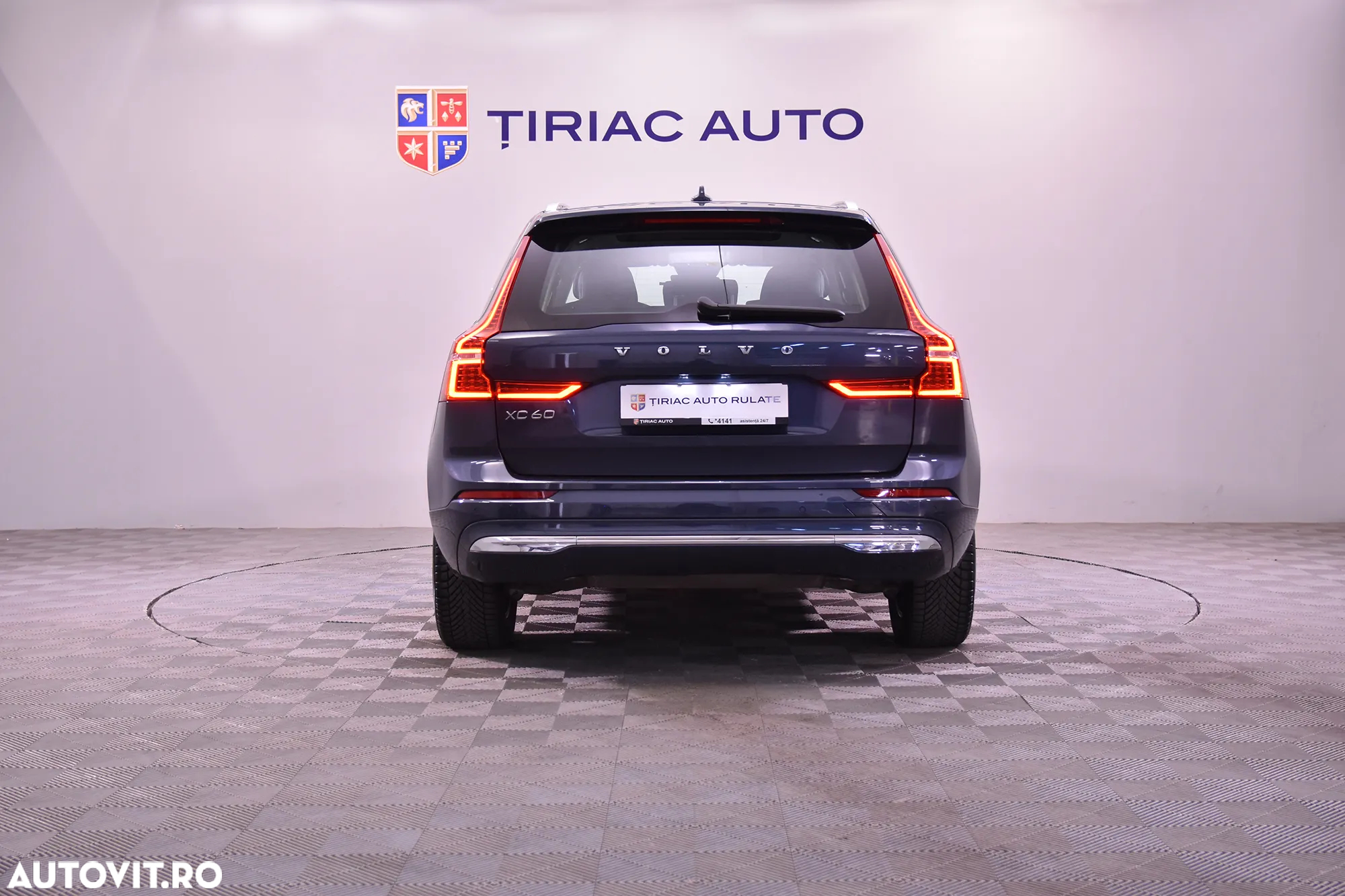 Volvo XC 60 - 4