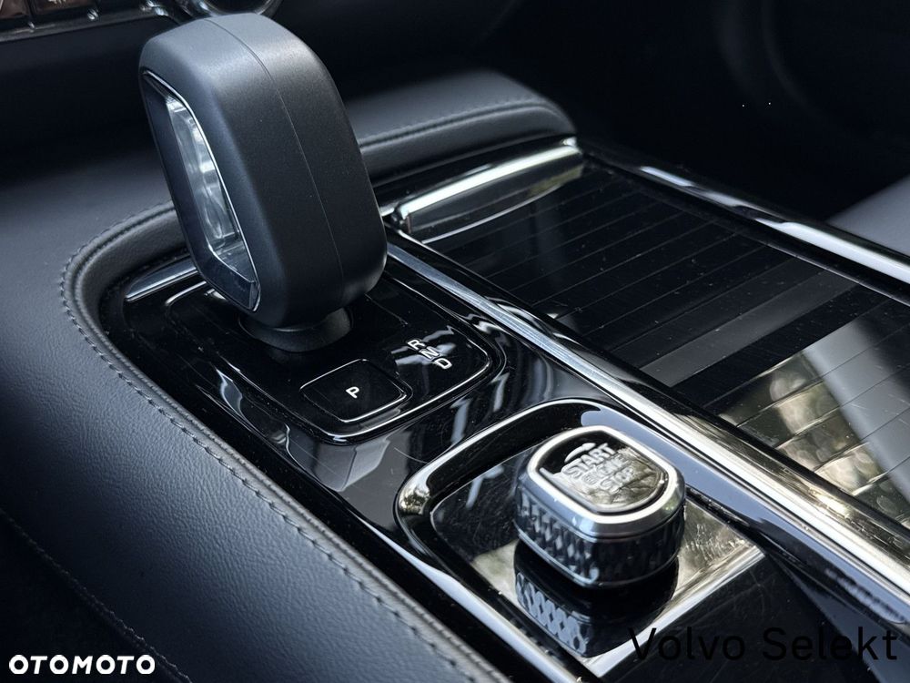Volvo V90 - 32
