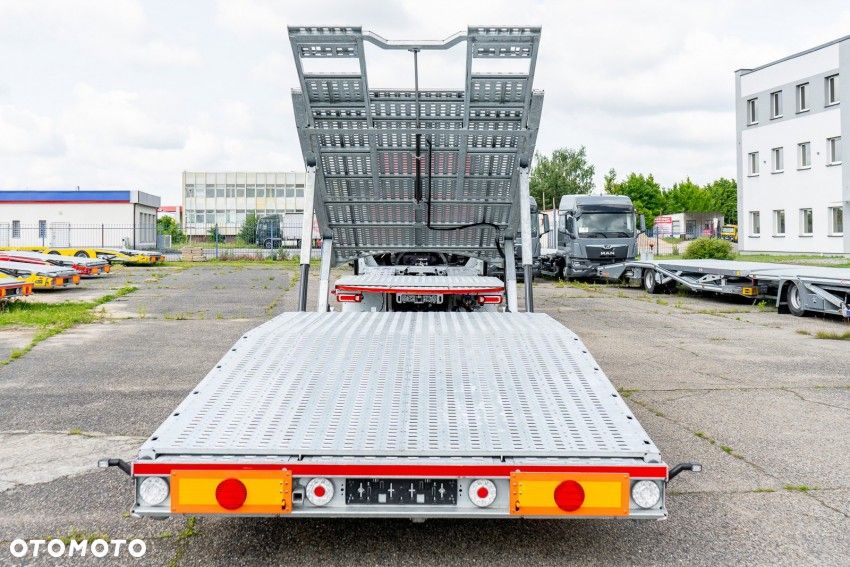Mercedes-Benz Actros - 9