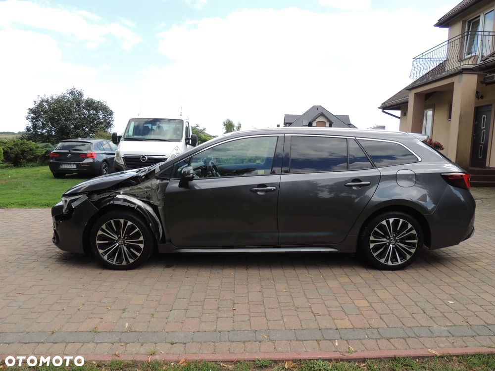 Toyota Corolla 1.8 Hybrid Style - 11