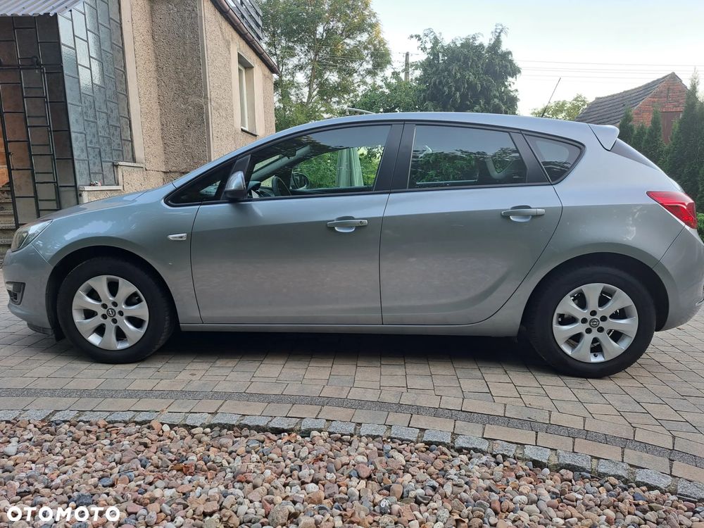 Opel Astra 1.6 Active EU6 - 4