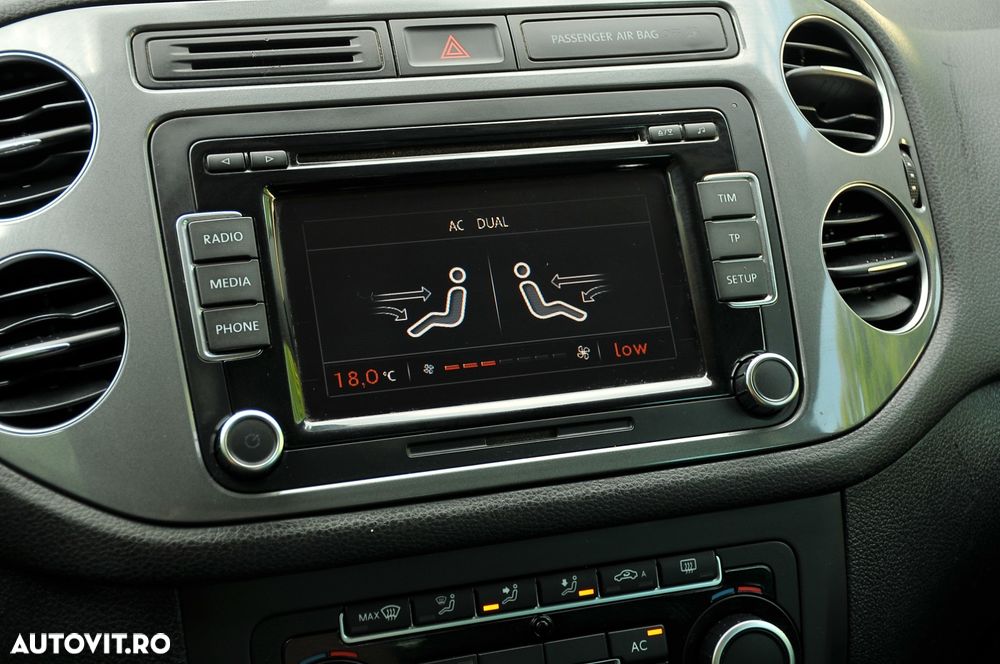 Volkswagen Tiguan 2.0 TDI DPF BlueMotion Technology Exclusive - 15
