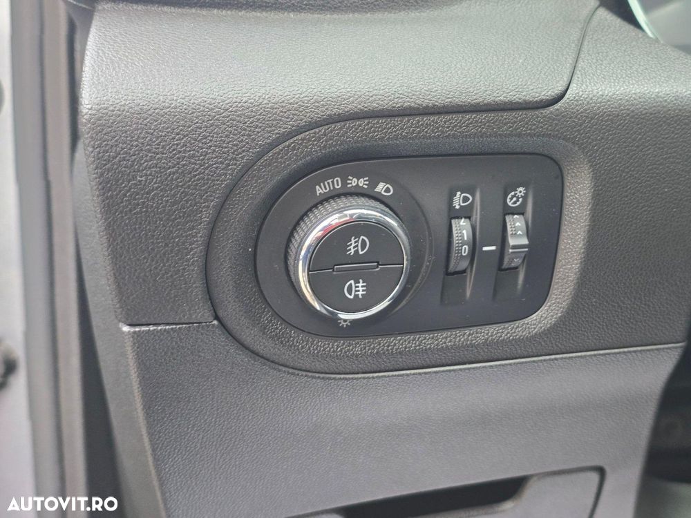 Opel Grandland X - 10