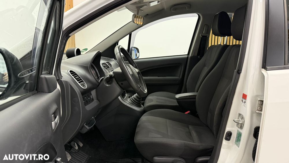 Opel Agila - 13