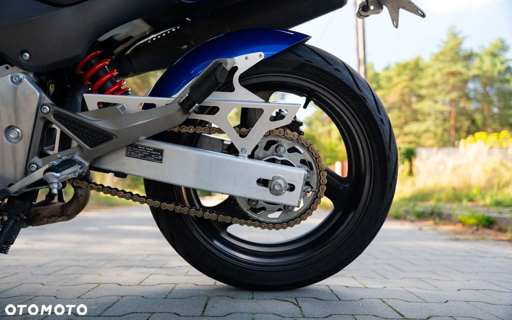 Honda Hornet - 17