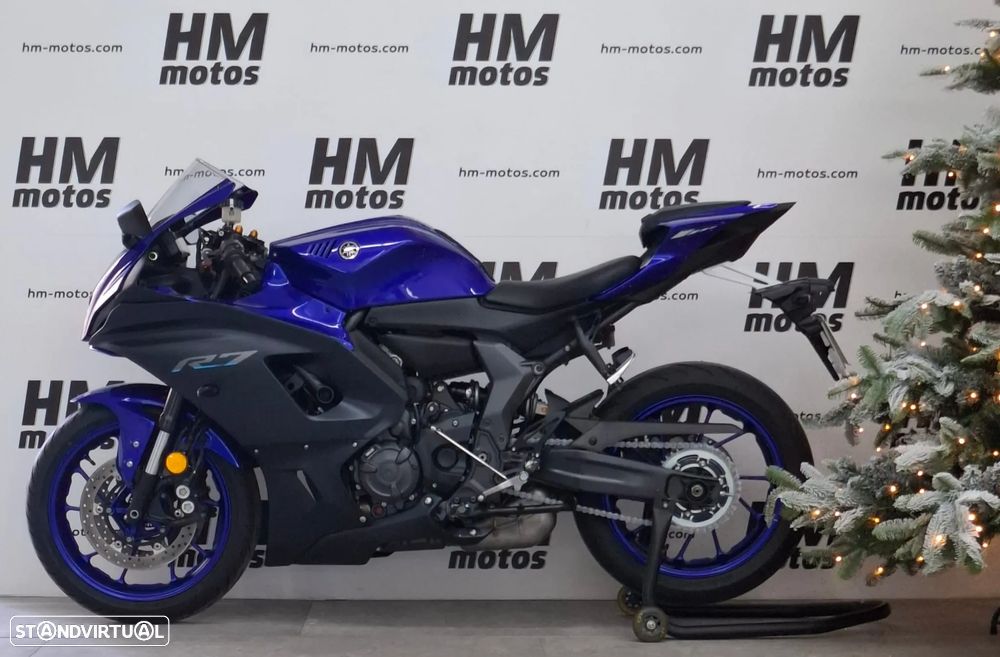 Yamaha YZF R7 - 2