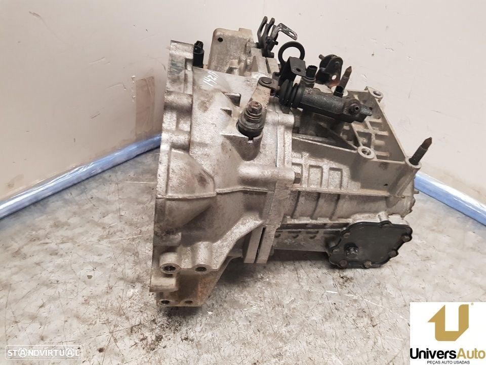 CAIXA VELOCIDADES HYUNDAI TUCSON 2005 - - 1