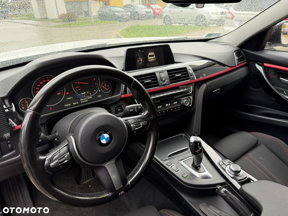 BMW Seria 3 318i - 12
