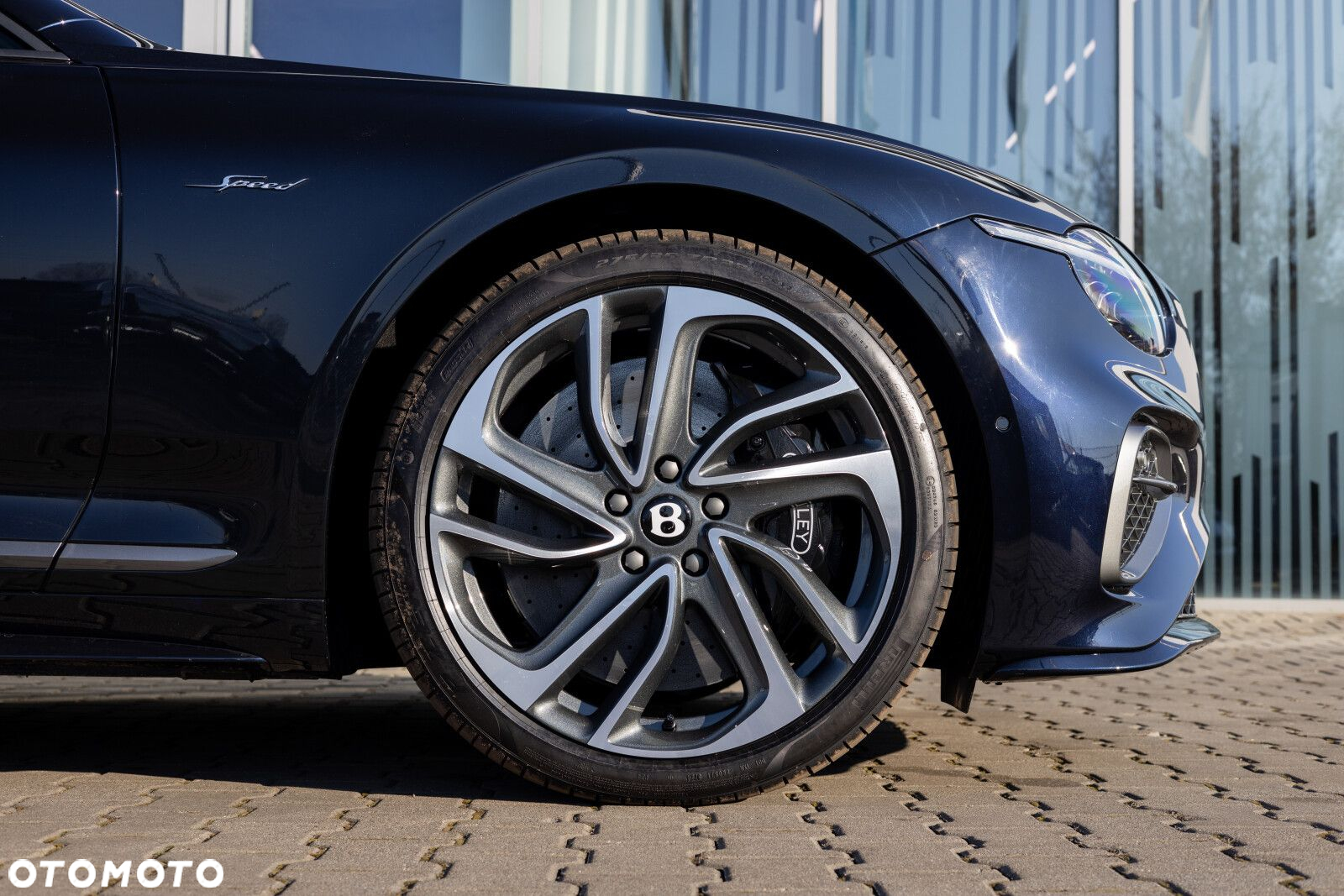 Bentley Continental GT - 4