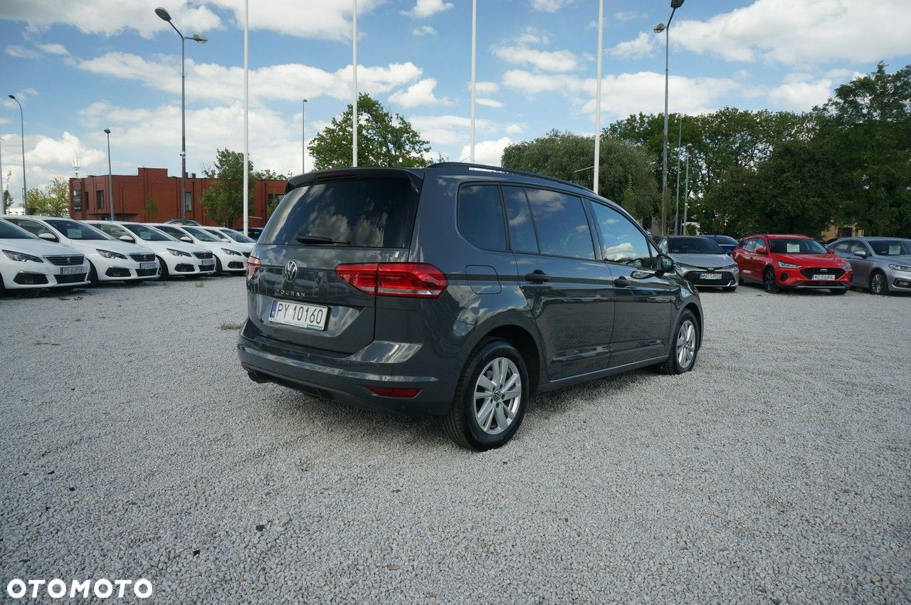Volkswagen Touran - 7