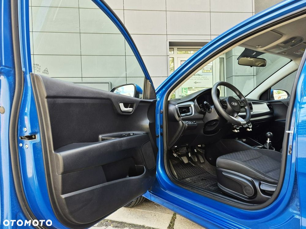 Kia Rio 1.2 M - 12
