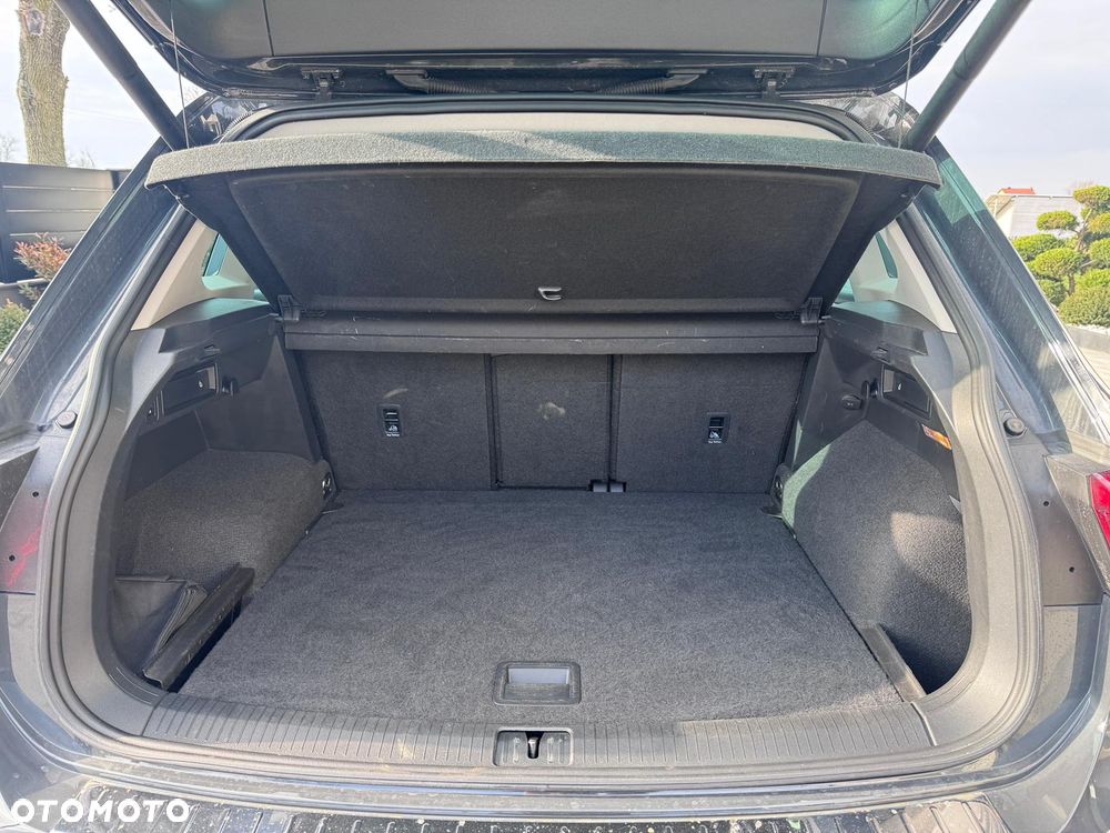 Volkswagen Tiguan 2.0 TDI SCR DSG IQ.DRIVE - 23