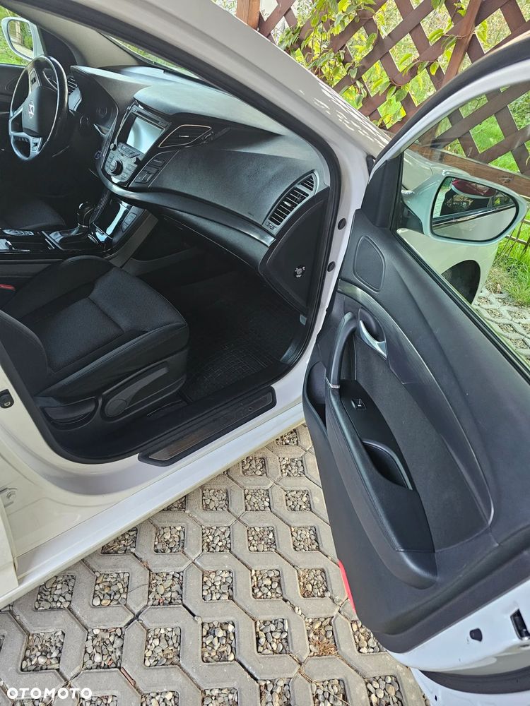 Hyundai i40 - 12