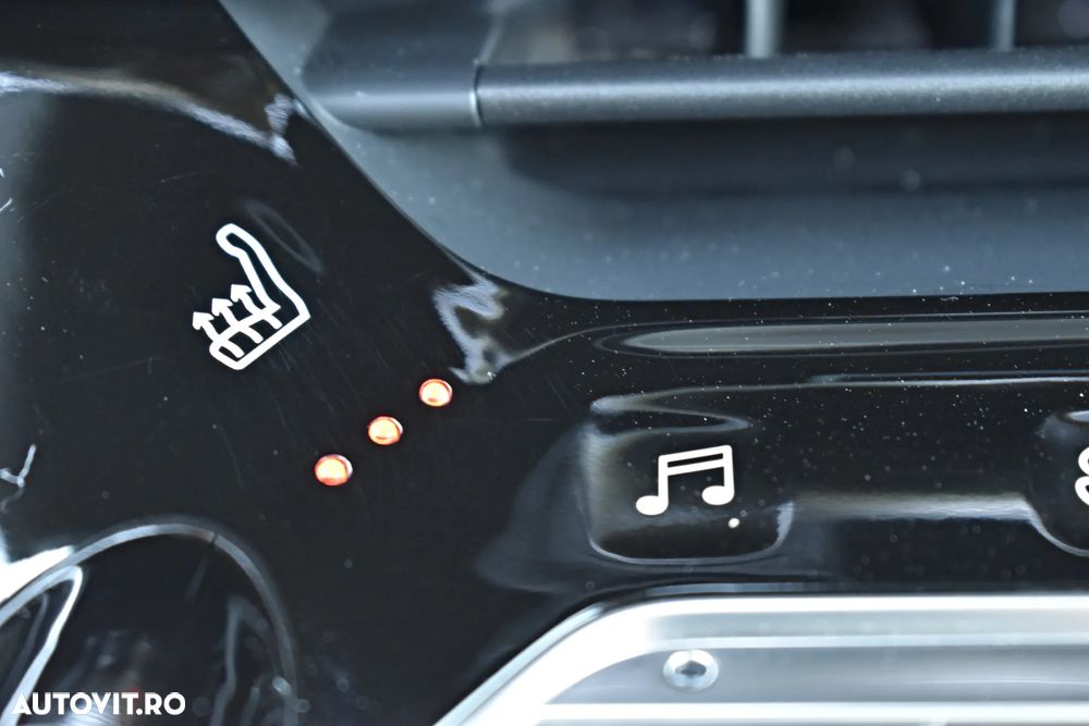 Peugeot 2008 PureTech 130 EAT8 Allure - 20