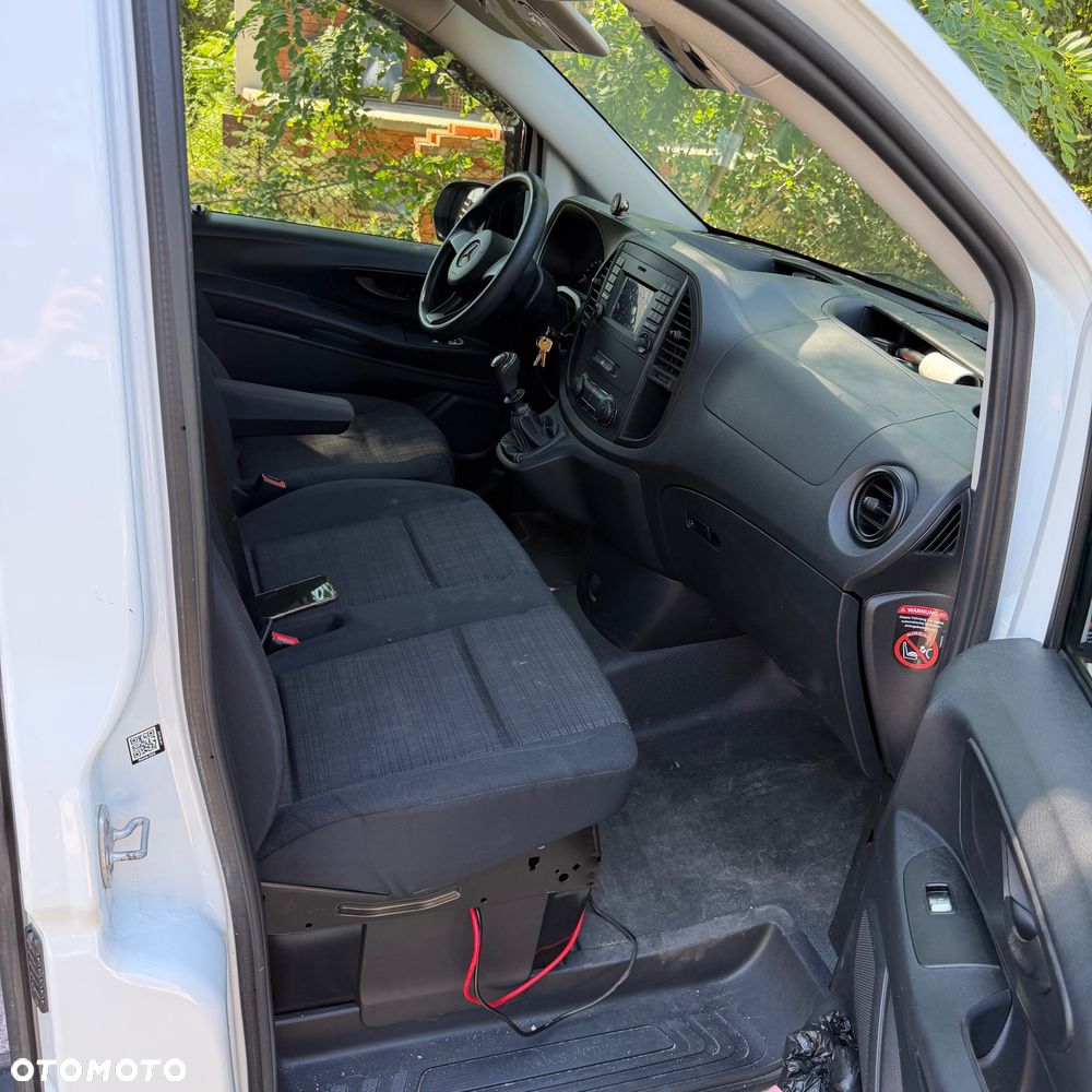 Mercedes-Benz Vito - 11