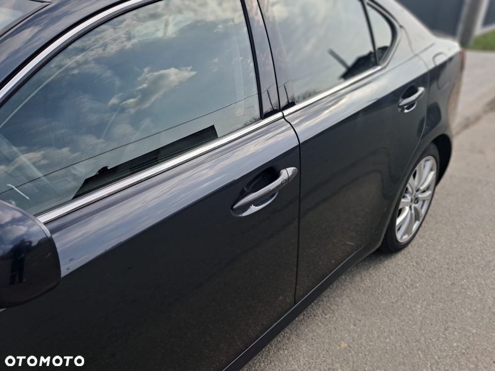 Lexus IS 250 Prestige - 4