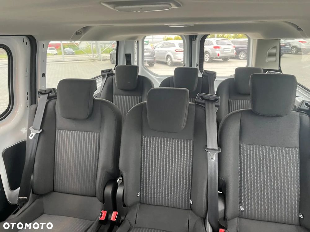 Ford Transit Custom - 10