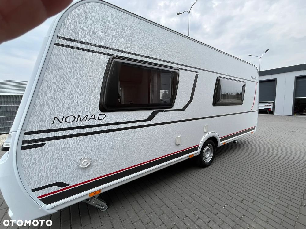 Dethleffs Nomad 490 EST - 4