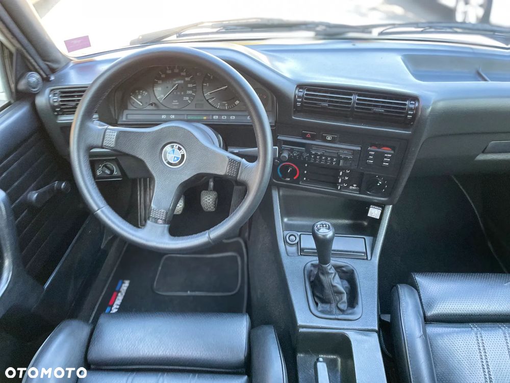 BMW Seria 3 316i - 14