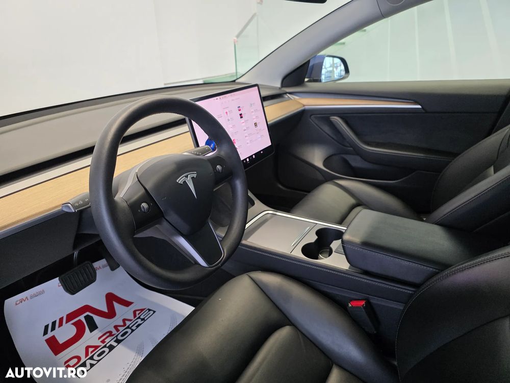 Tesla Model 3 Langstreckenbatterie Allradantrieb Dual Motor - 12