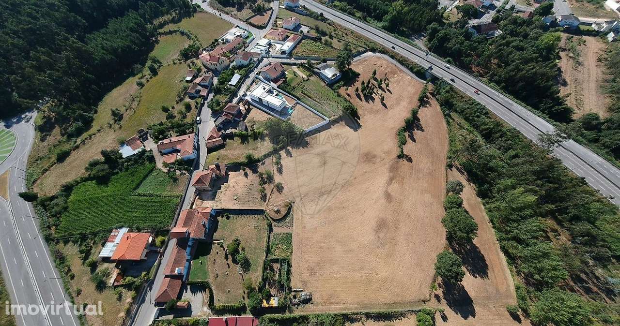 Moradia T2 para venda - Grande imagem: 2/4