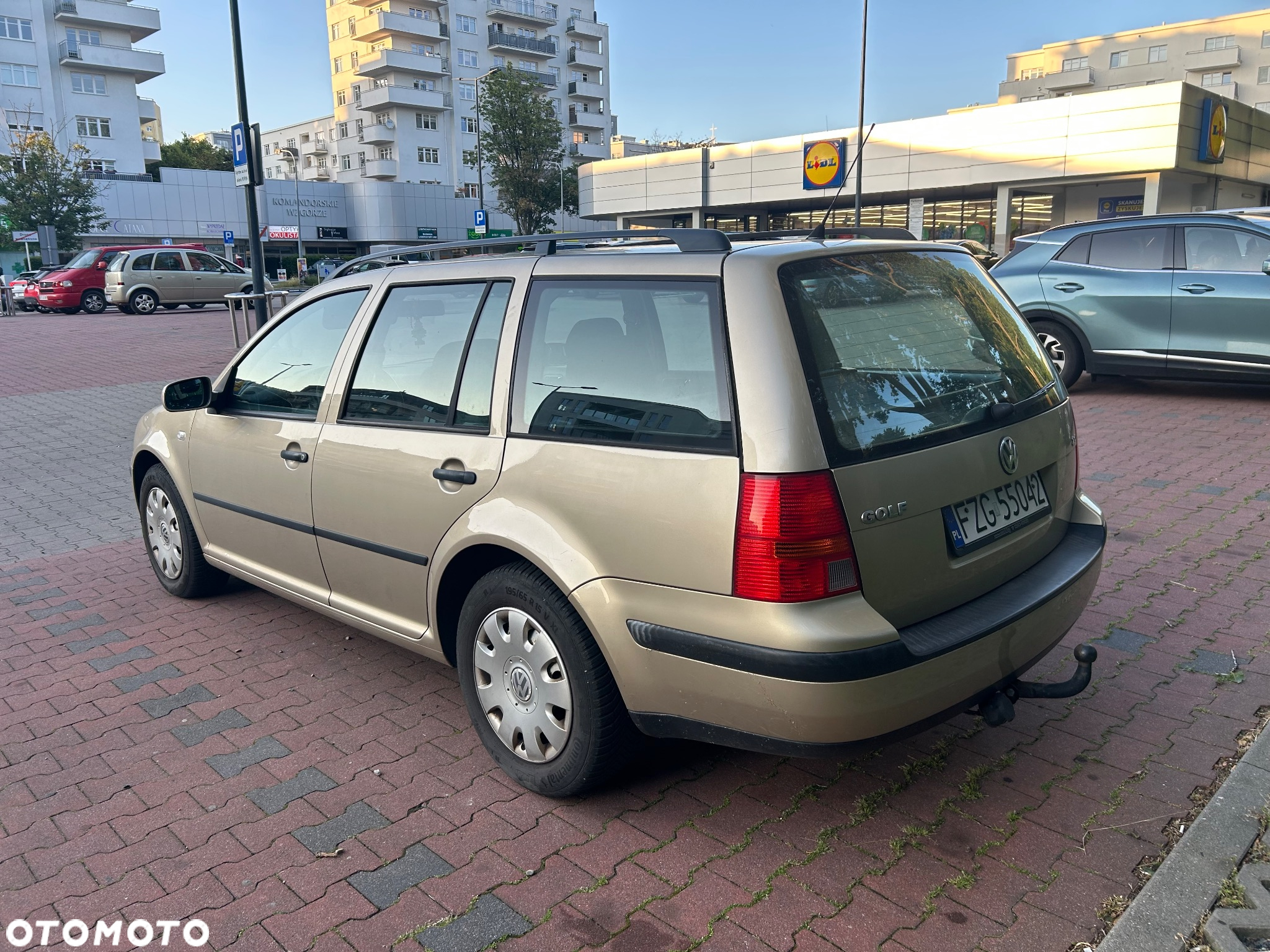 Volkswagen Golf - 3