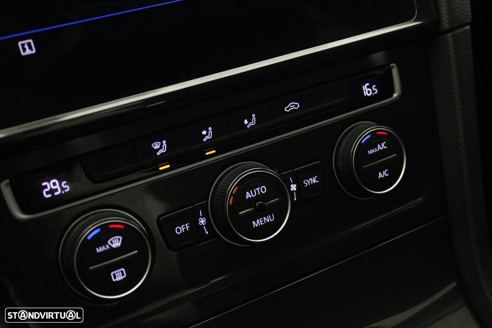 VW e-Golf AC/DC - 22