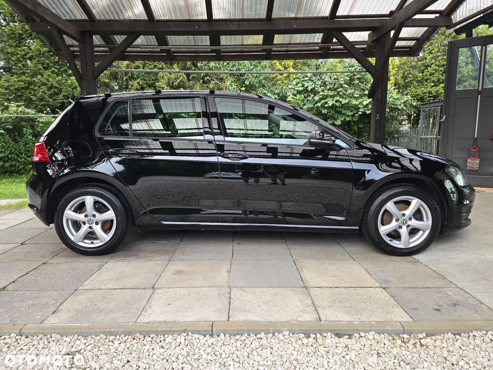 Volkswagen Golf 1.2 TSI BMT Start - 11