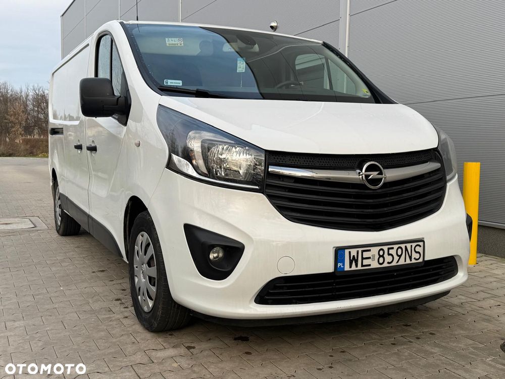Opel Vivaro - 8