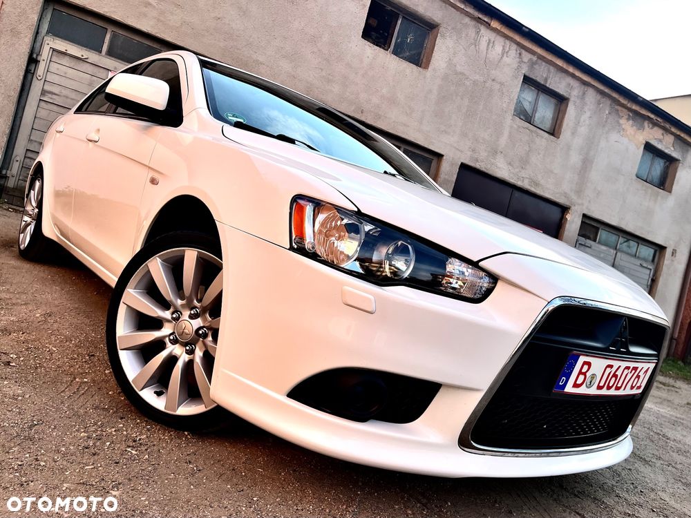 Mitsubishi Lancer 1.8 Intense - 3