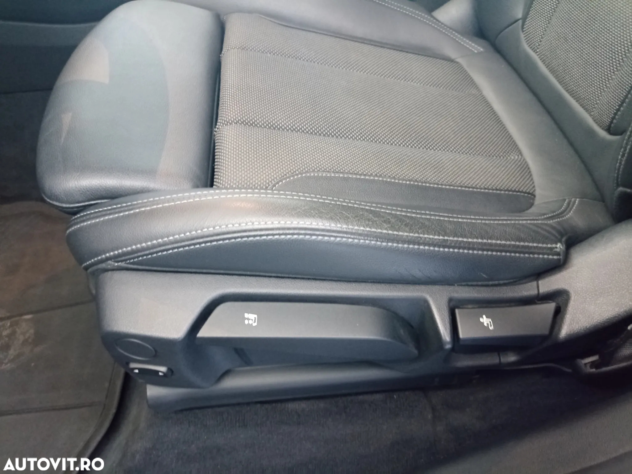 BMW X3 xDrive25d AT Advantage - 10